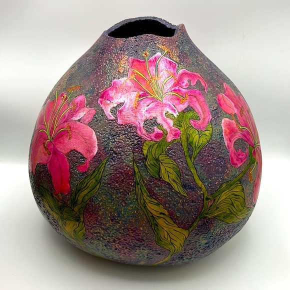 “StarGazer Lily Vase” Original Gourd Art Vessel / Vase Kristina Simkins ©2014 - Picture 4 of 17